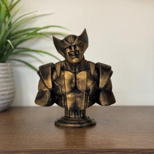 7-Inch Wolverine Bust