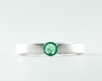 Tension Silver Ring Emerald Statement Ring