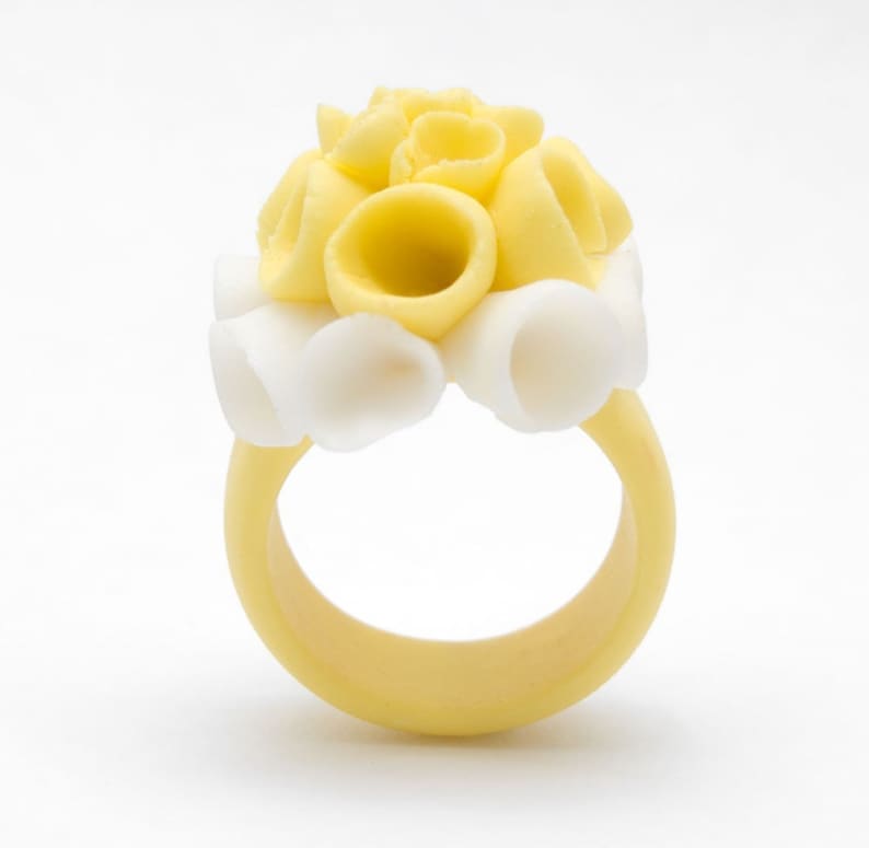Flower Statement Porcelain Ring Yellow and White
