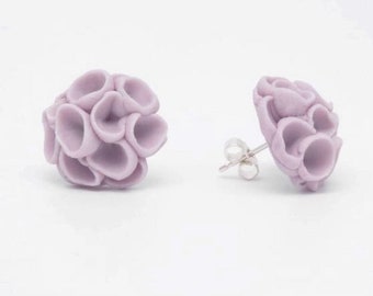 Puces d'oreilles en argent sterling avec fleurs en porcelaine violette Dodford