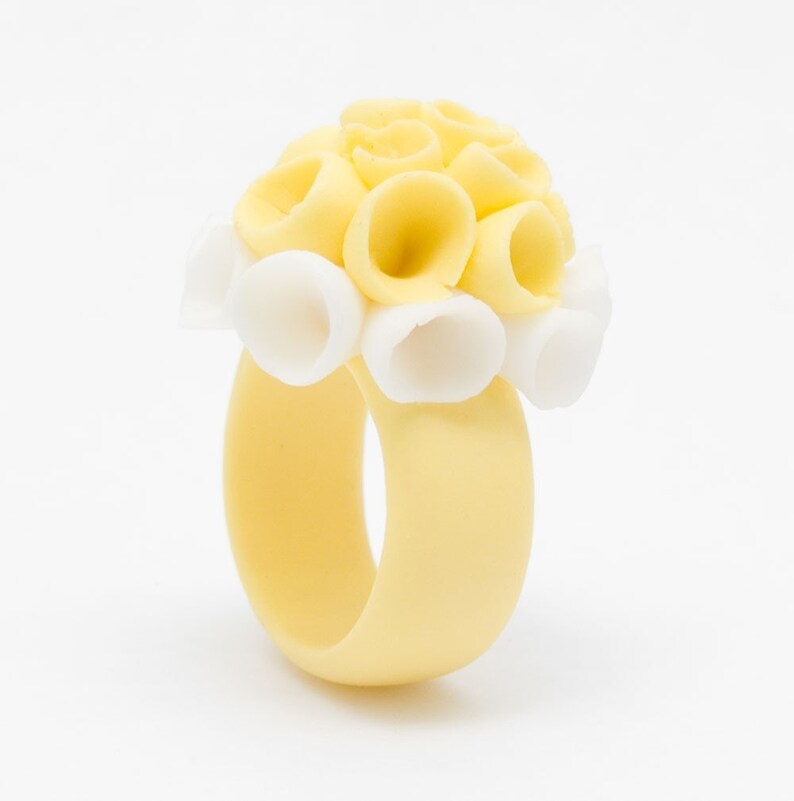Flower Statement Porcelain Ring Yellow and White
