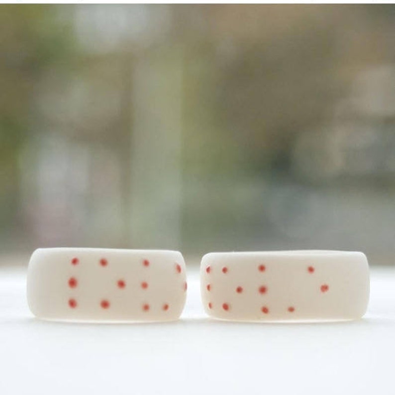 Personalised Porcelain Braille Ring, Custom Initial Ring image 1