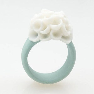 Pastel Turquoise Porcelain Ring with Cluster White Flowers  Brinsop