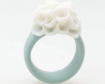 Pastel Turquoise Porcelain Ring with Cluster White Flowers  Brinsop