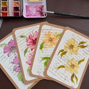 LOT DE 4 - Cartes de voeux aquarelles faites main de style carte postale, cartes vierges, cartes de fleurs, techniques mixtes, enveloppes incluses.
