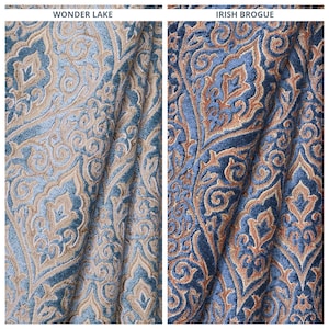 Tissu velours floral damassé par mètre pour tissus d'ameublement, rideaux, stores romains, stores, cantonnières et décoration intérieure (bleu poudré/marine/beige)