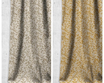 Könnte beinhalten: Zwei dekorative Gardinenpaneele. Das linke Paneel ist beige mit einem sich wiederholenden Muster aus braunen Blättern und dem Text "BLOOM DELIGHTS". Das rechte Paneel ist beige mit einem sich wiederholenden Muster aus gelben Blättern und dem Text "DURENDAL".