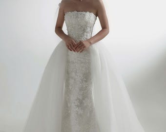 Elegant 2-in-1 Lace Mermaid Wedding Dress with Detachable Overlay, Gorgous figure-hugging dress, luxurious 3D lace, modest wedding gown