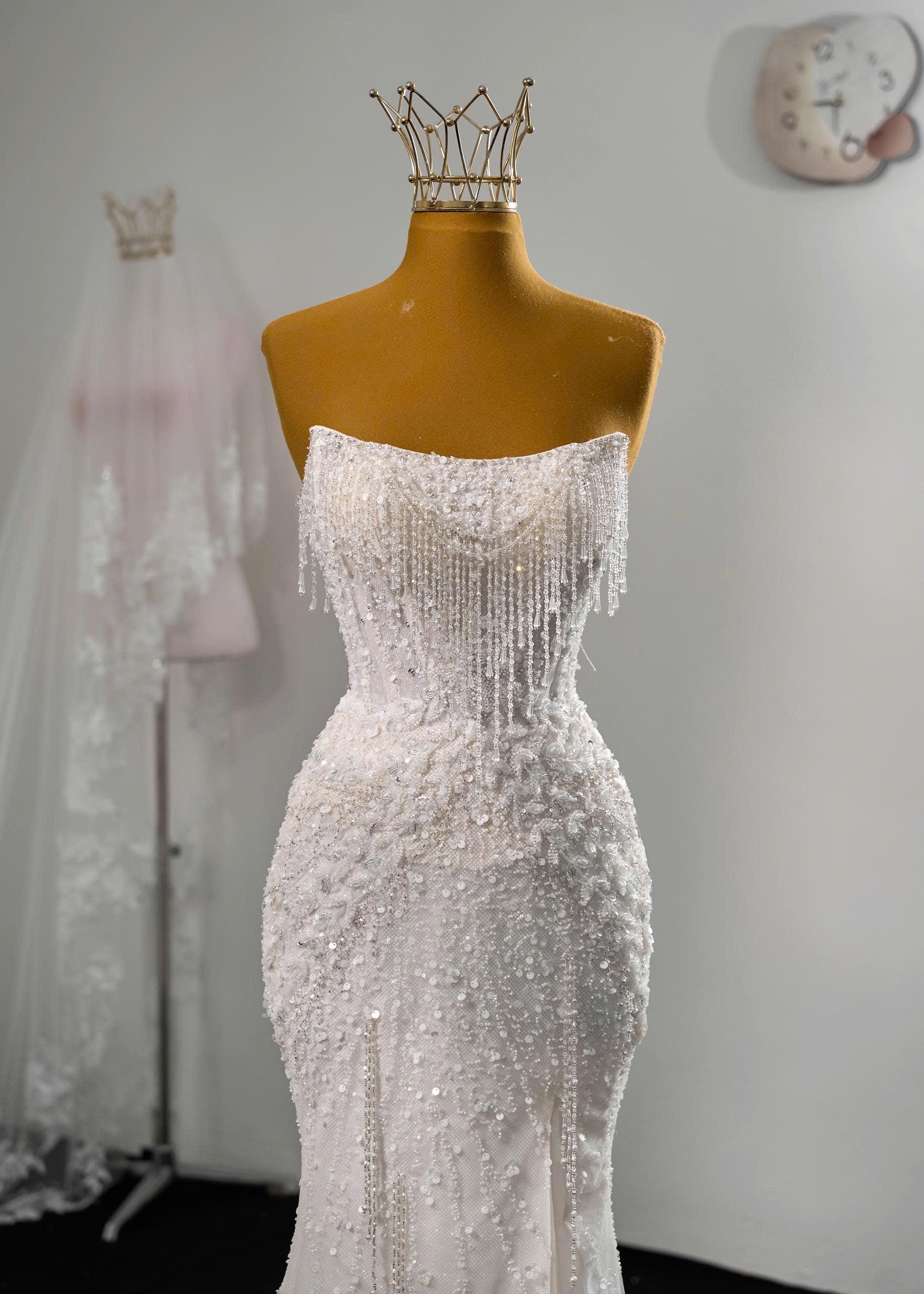 mermaid wedding dresses with sparkles Delicate Sleeveless Beading Sheer Tulle Appliques Sparkling shoulder design and stunning white sequin accents Long Sleeve Bridal Mermaid Gown