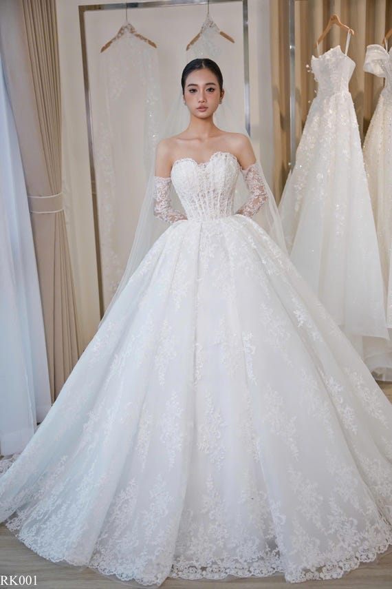 sweetheart neckline corset princess wedding dresses Strapless Sweetheart Neck Designer Mikado Princess Wedding Ballgown