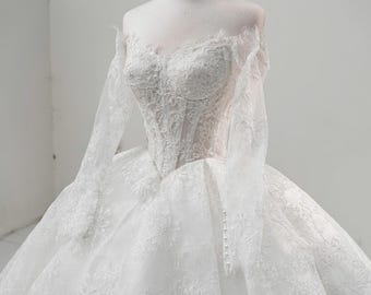 Langarm-Spitze Ballkleid Brautkleid - weg von der Schulter Prinzessin Brautkleid mit Kathedrale Schleppe, Brautkleid nach Maß
