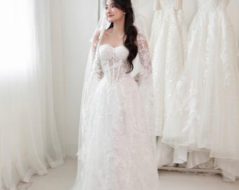 Vestido de novia bohemio de encaje con escote corazón, corte tubo, guantes y velo extraíbles, talla XXL a medida, hecho a mano por Lisa Bridal.