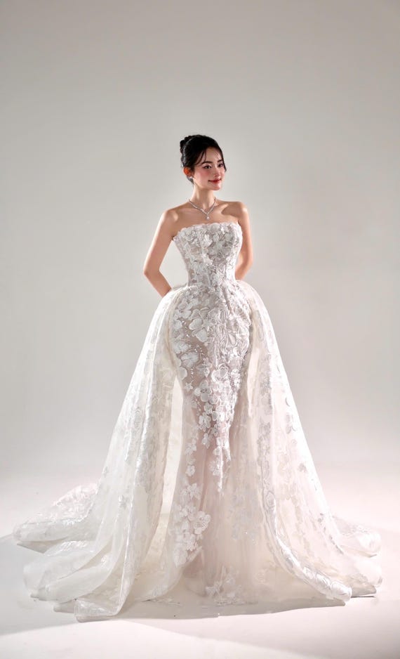 chinese dress ladies Amazon.com: GREOENEL Amor Luxury Sexy Mermaid Wedding Dresses High Neck  Tulle Lace Appliques Crystal Beaded Diamond Bridal Gowns (as1, Alpha,  one_Size, Regular, Regular) White : Clothing, Shoes & Jewelry main image 1