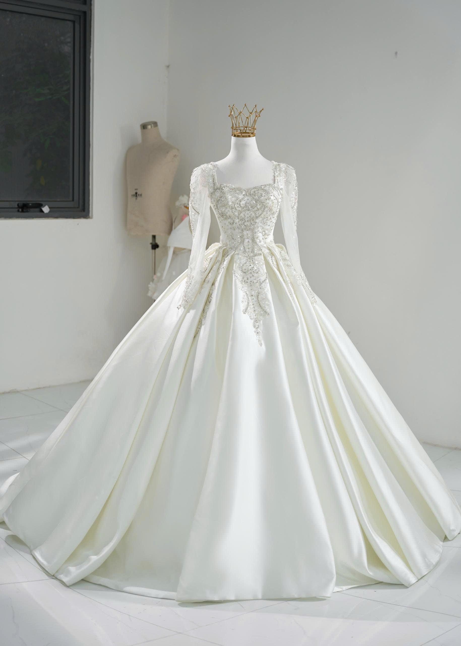 Vestido de novia tzniut - Etsy México, image size:1829x2560