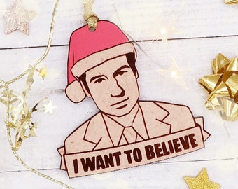 Mulder I want to believe Christmas ornament