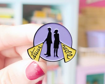 Trust no one X-Files enamel lapel pin