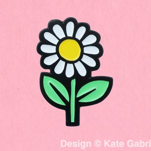 Retro daisy enamel lapel pin / Buy 3 Pins Get 1 Free with code PINSGALORE