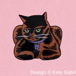 Grumpy tortoiseshell cat enamel lapel pin