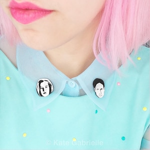 Mulder and Scully X-Files enamel lapel collar clip pin set