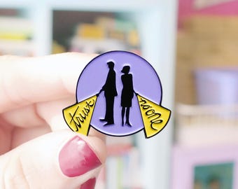 Trust no one X-Files enamel lapel pin