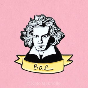 BaeBeethoven Wortspiel Emaille Anstecknadel