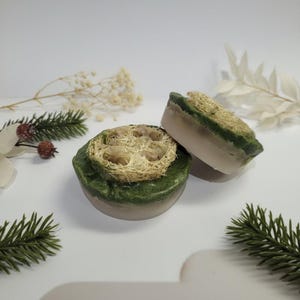 Handmade Christmas Spice Loofah Soap – Natural Exfoliating Shea Butter Bar
