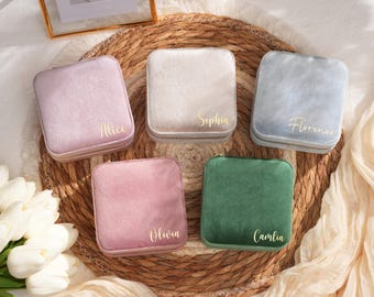 Personalized Jewelry Box Velvet, Bridesmaid Gift, Wedding Favors, Custom Box, Travel Jewelry Case, Birthday, Christmas Gift, Gift for Mom