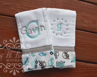 Personalized Burp cloth set - prefold diaper burp cloth - cars burp cloths - baby shower - burp cloth monogrammed - boy burp cloth