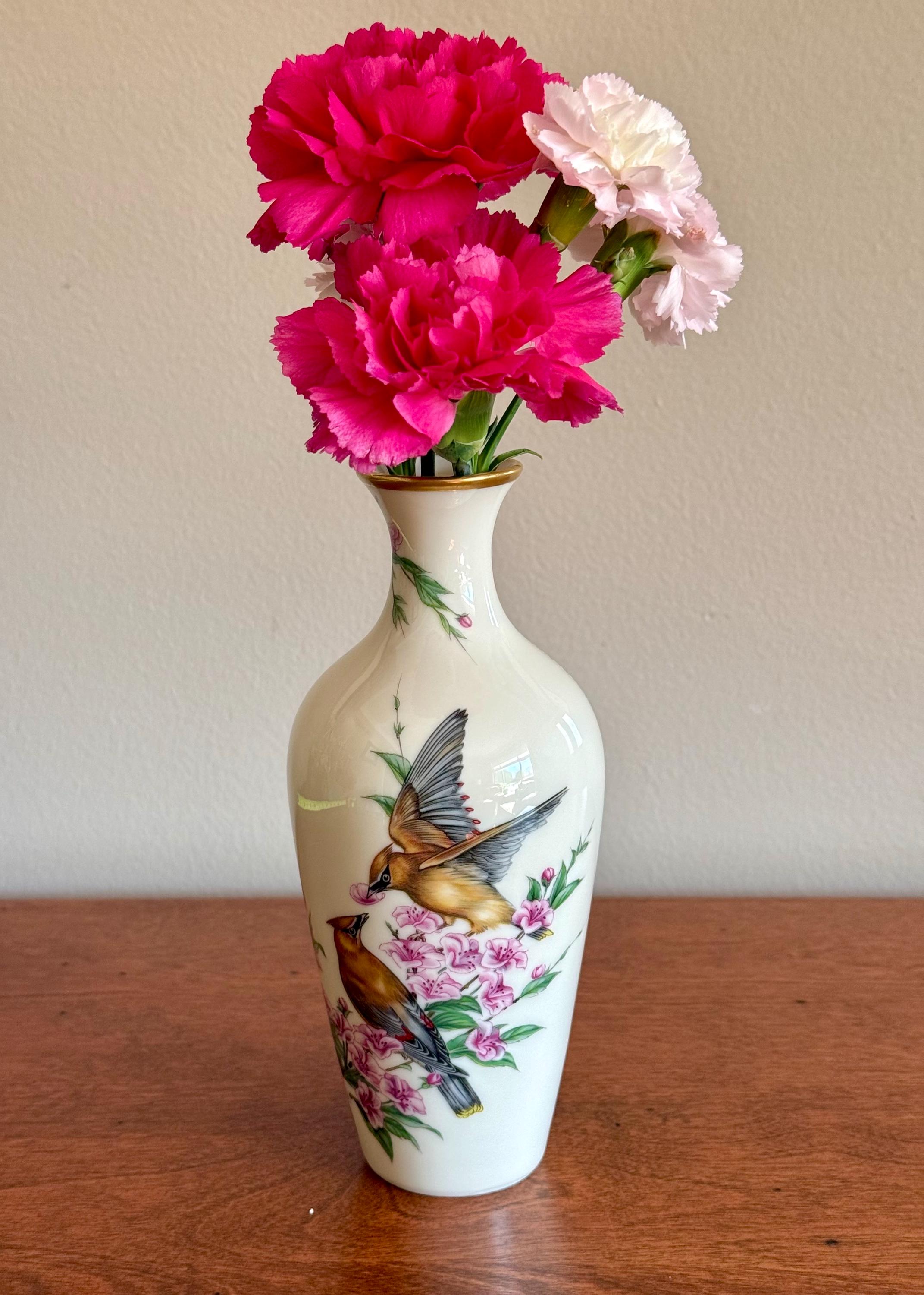 Vintage 22k Gold Vase - Etsy