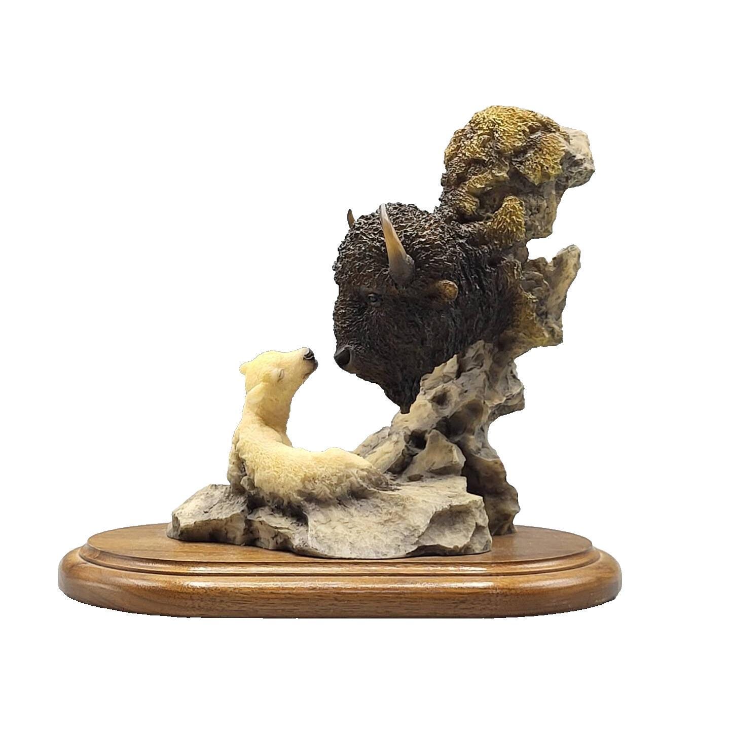 希少　Mill Creek Studio バッファロー　置物　245$ Mill Creek Studios Sculptures - Etsy
