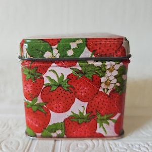 Vintage Strawberry Tin Hallmark 80s Storage Decor Cottage Americana Retro