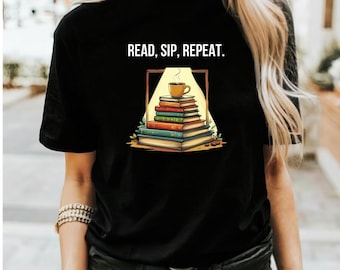 Maglietta unisex "Read Sip Repeat": maglietta con scritta "Coffee & Books"