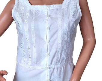 Vintage Lace Trim White Tank Top: Embroidered Cotton Camisole, Size M