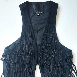 Black Genuine Suede Leather Fringe Vest Bohemian Sleeveless Waistcoat Women Country Western Rock Festival Vintage Retro 70s Hippie Fashion