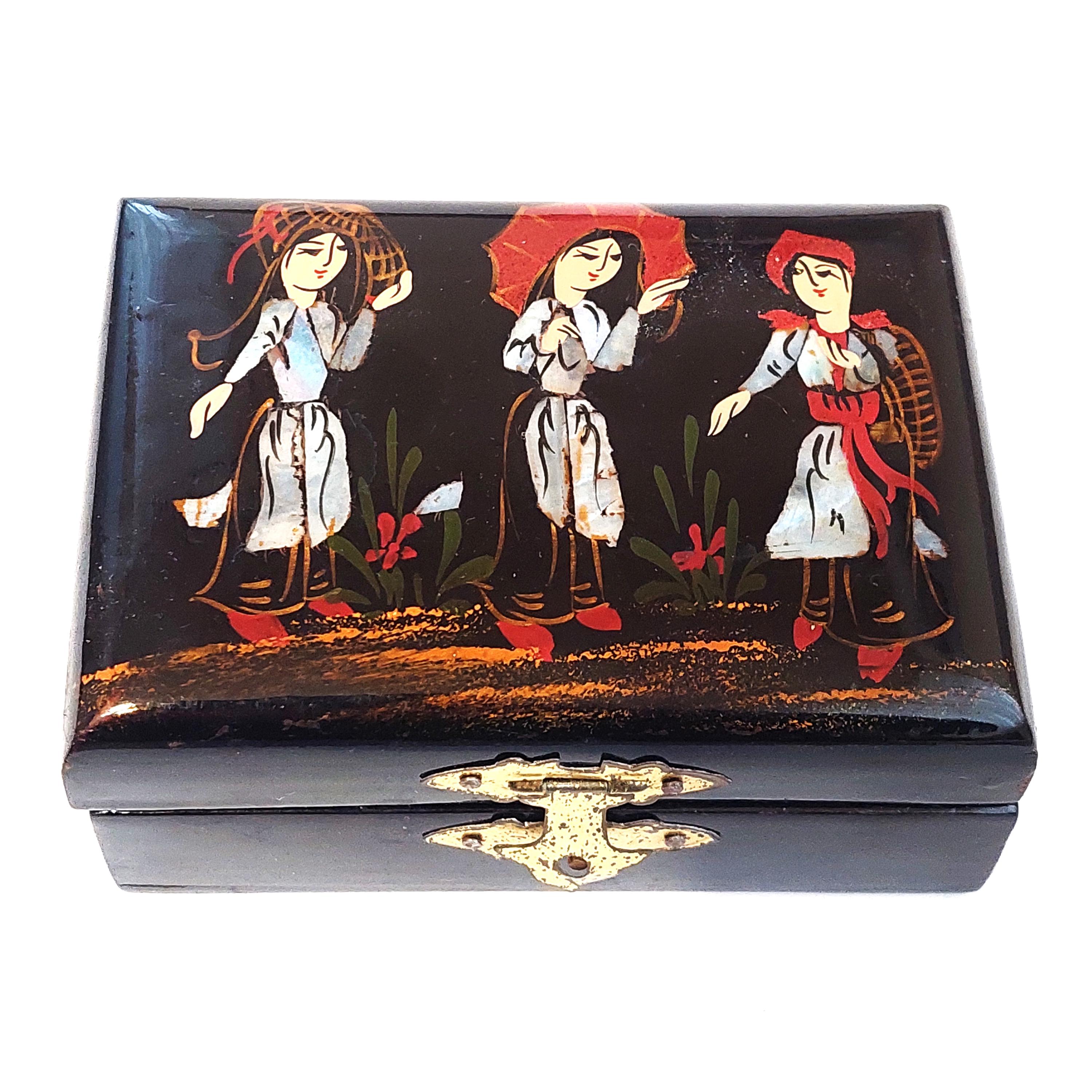 Vietnamese Lacquer Box - Etsy Trinket Containers Vietnam Black Lacquer Hand Painted Enameled Wood Asian Decor main image 0