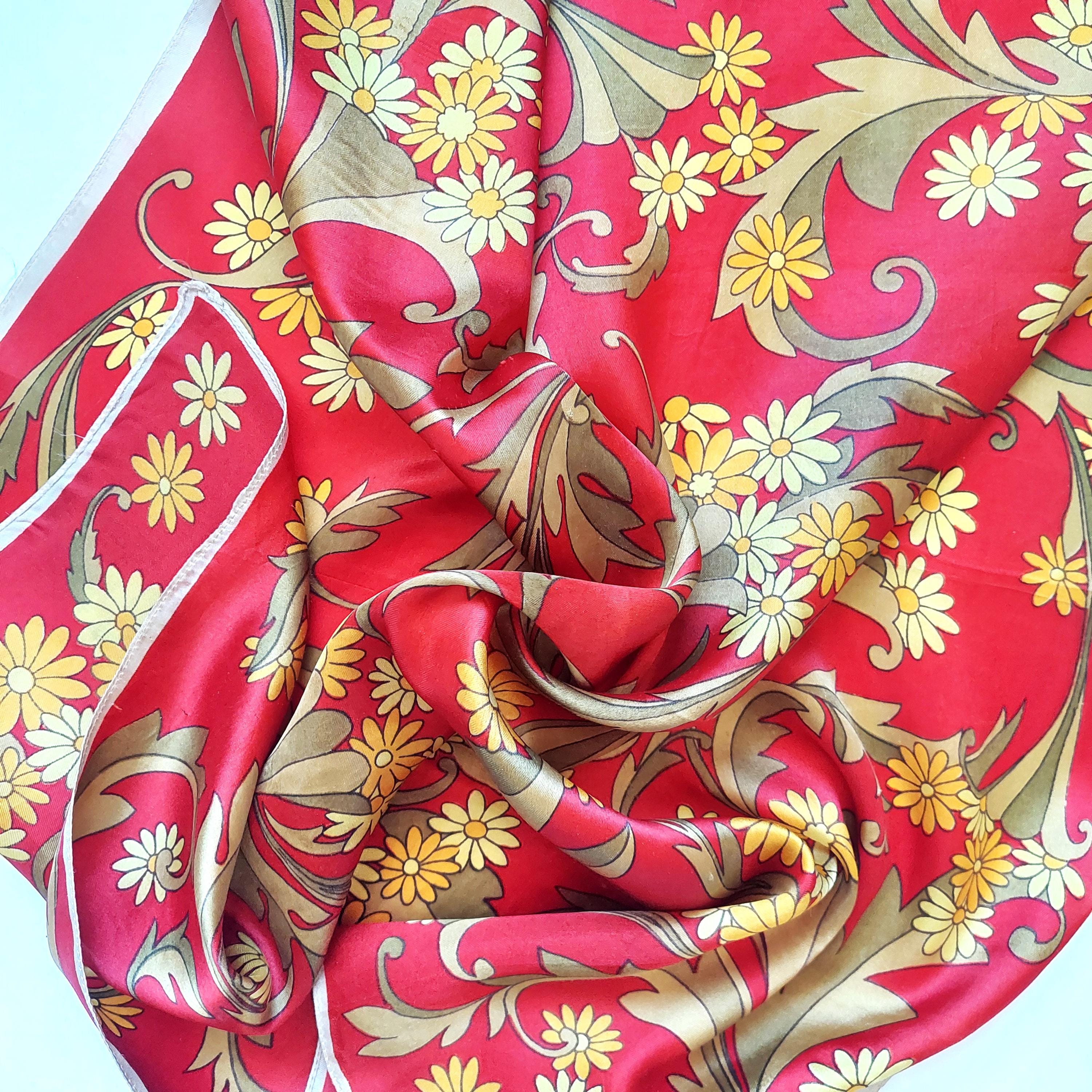 Foulard Vintage Années 70 – Acétate, Motif Géométrique, Tons Orange, Fabriqué En France