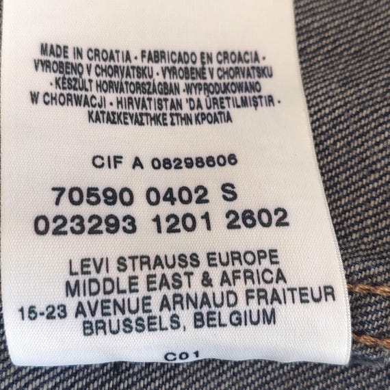 Vintage Levis 70590 04 Blue Denim Jacket Men Size Small Regular