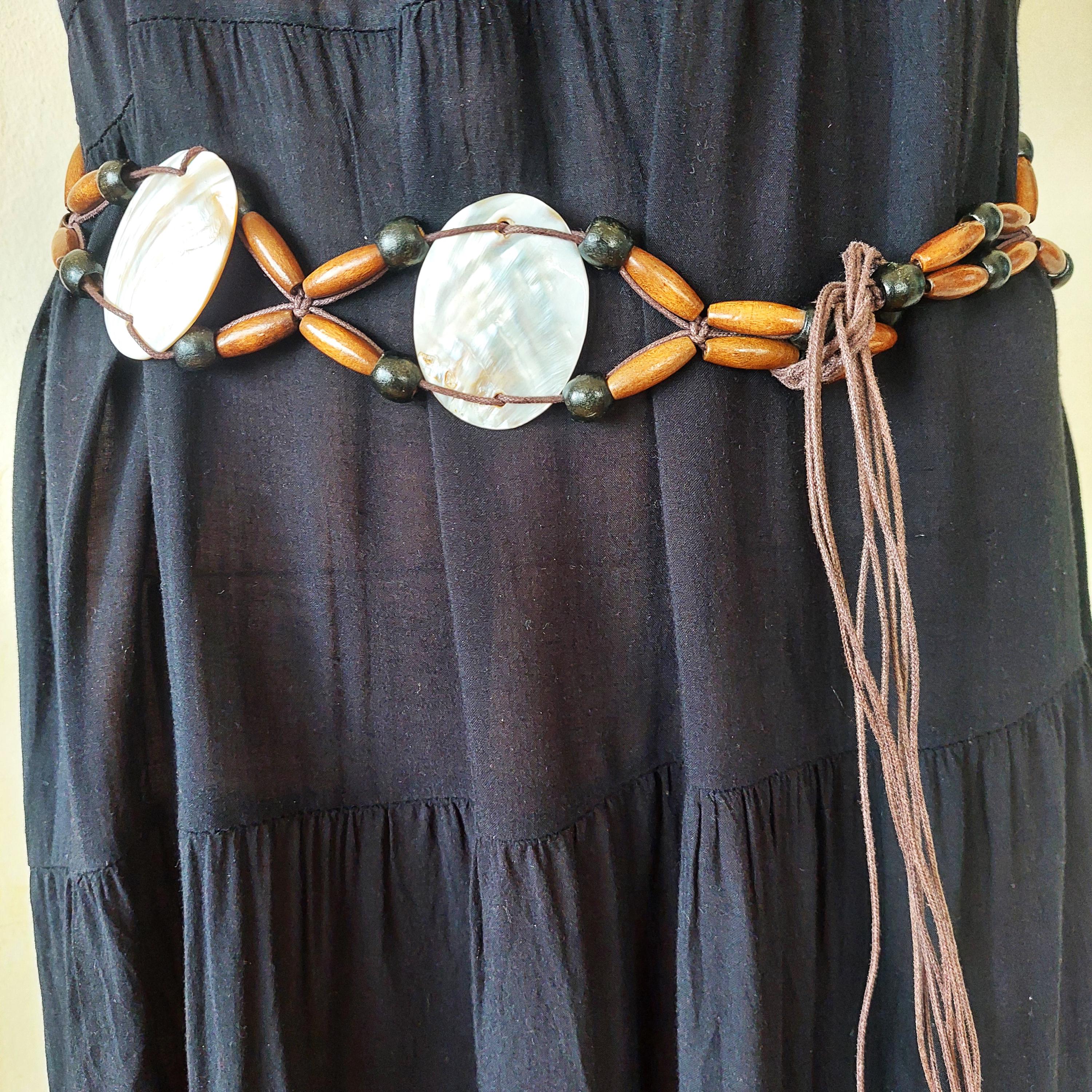 Vintage Boho Belt With Mother of Pearl Shell and Wooden  display picture 3