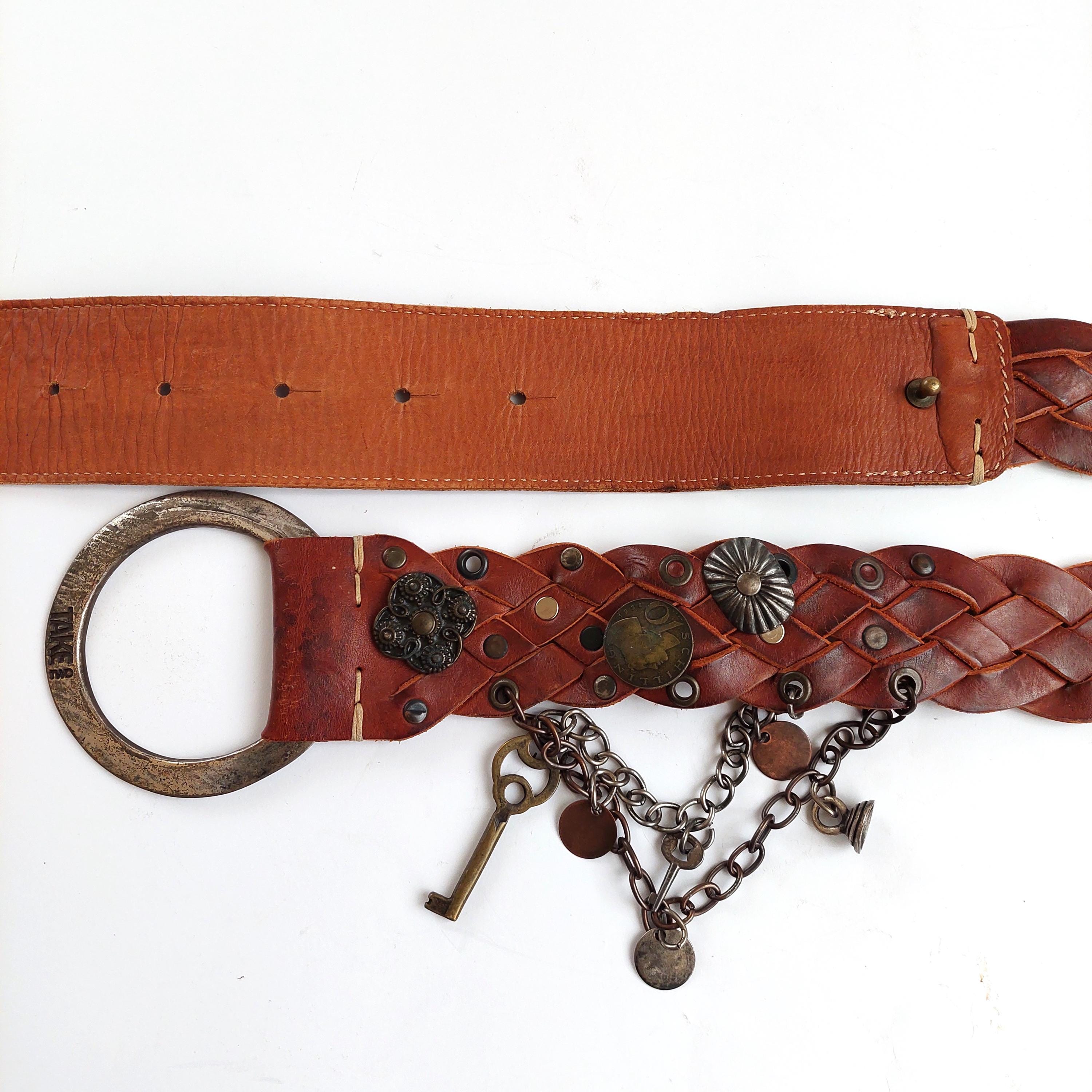 Vintage Brown Leather Braided Belt Made in Italy Featuring  display picture 3