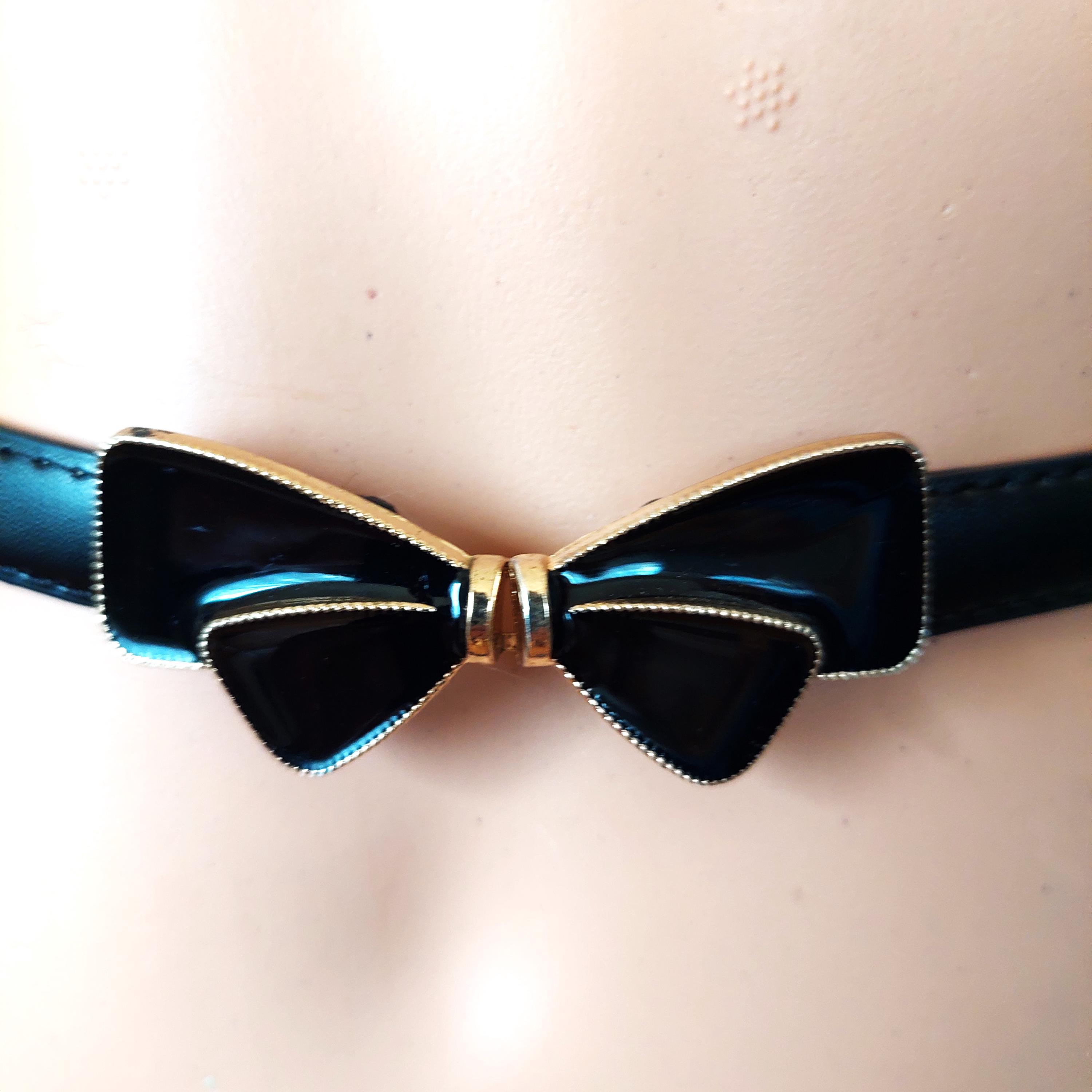 Slim Black Leather Women Belt Adjustable Fit Black Enamel  display picture 1