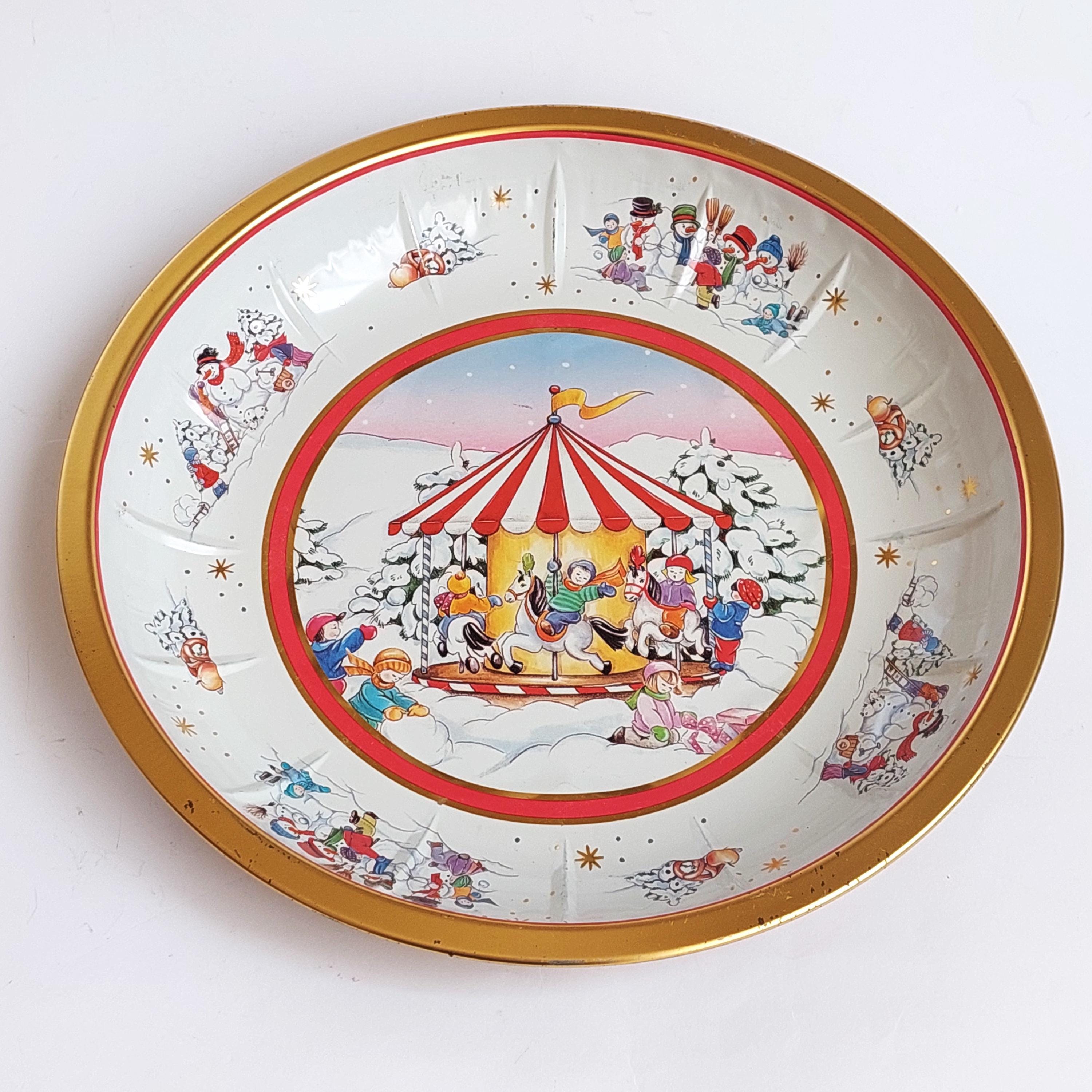 Vintage Lithography Tin Plate by HP West Germany 70s Holiday Carousel Scene 26cm Decorative Winter Bowl for Cookies Candy Christmas Display