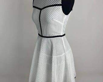 Sandro Paris Black and White Open Stitch Fit and Flare Dress Size S (0536)