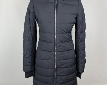 Burberry Newbridge Luxury Hooded Down Puffer Jacket - Black Slim Coat Size S