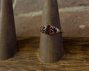 Antique 1800s Garnet Ring