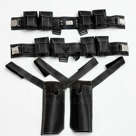 Handcrafted Leather Cosplay Belt: Sci-fi Warrior Costume Utility