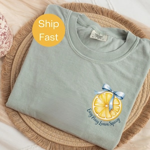 Comfort Colors® Easy Peasy Lemon Squeezy Shirt, Cute Summer Graphic Tee, Retro Fruit TShirt, Funny Citrus Shirt, Aesthetic Summer Vibes Top