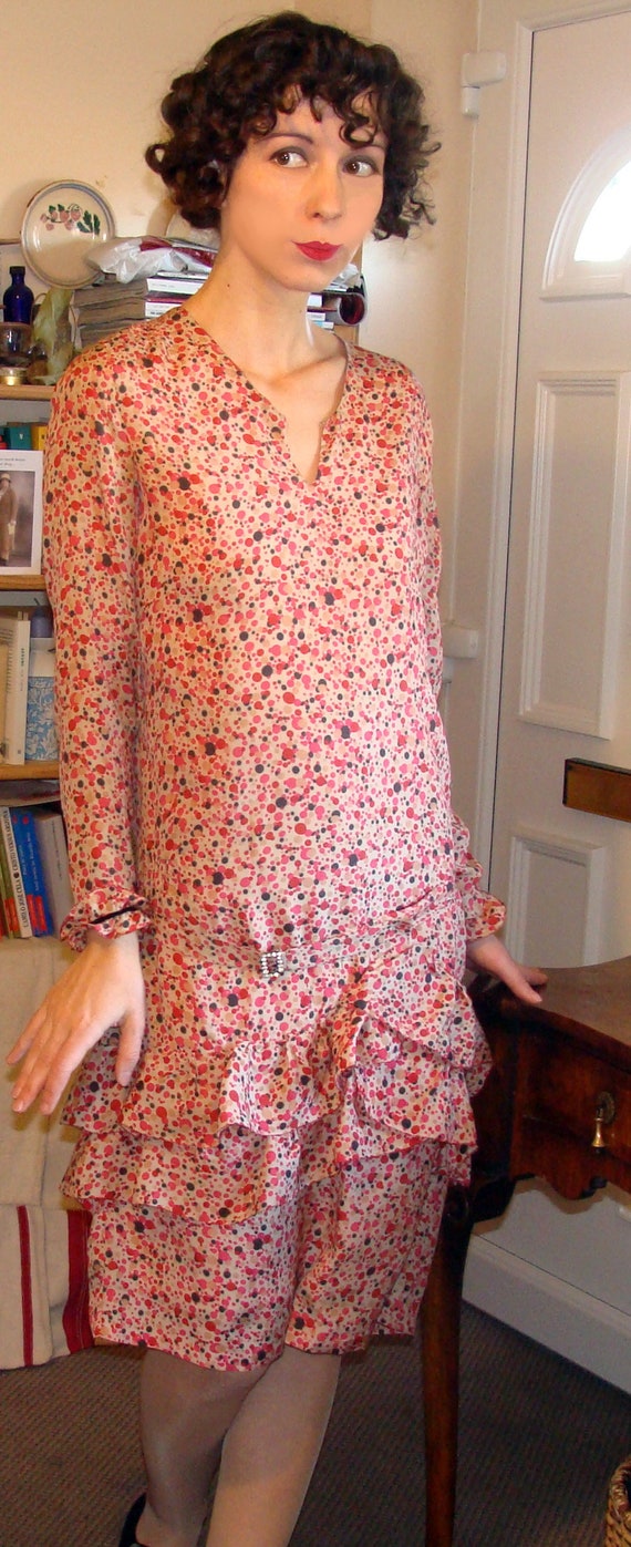 Vintage 1920s day dress/peach coral spotty dress/… - image 2