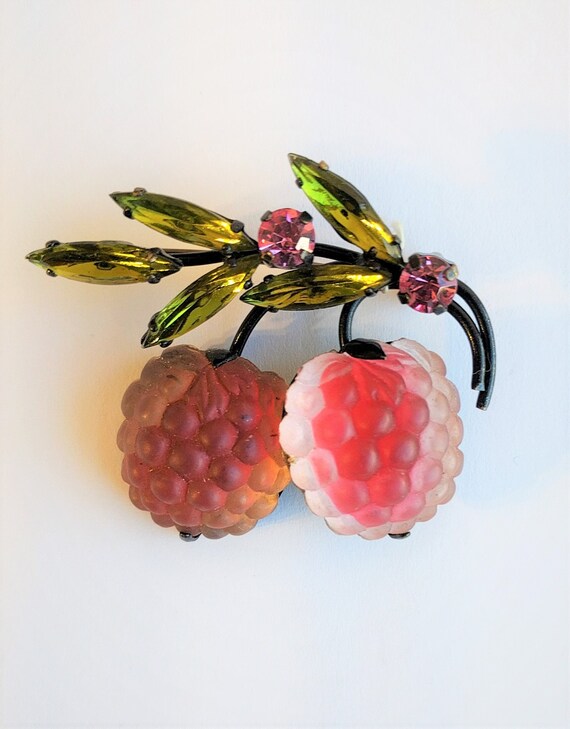 Austria signed fruit brooch - frosted glass - vint