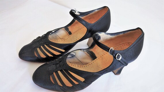 Vintage 1930's Art Deco black silk shoes - Truefo… - image 7