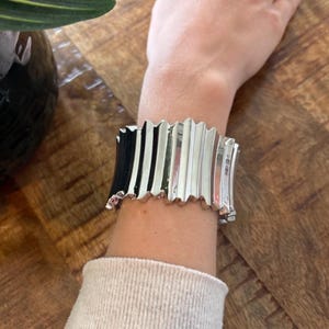 Dickes Goldarmband, große klobige Goldarmreif, 14 k Gold, Goldarmreif, silberne Manschette, breite Manschette Armband, verstellbar, Geschenke für Sie